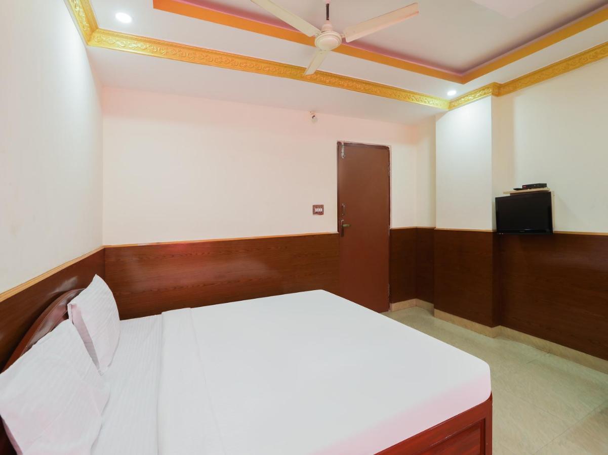 Capital O 84002 Hotel Top In Town President Kushālnagar Екстериор снимка